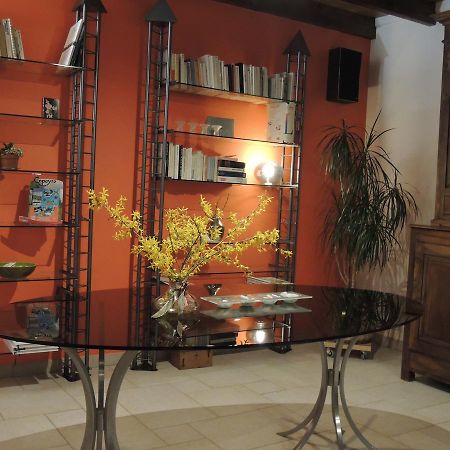 Mayrac Villa Touloumo מראה חיצוני תמונה