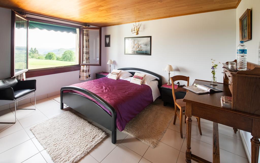 Mayrac Villa Touloumo חדר תמונה