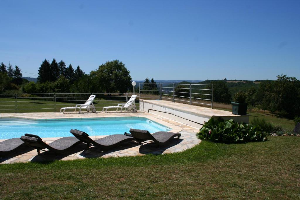 Mayrac Villa Touloumo מראה חיצוני תמונה
