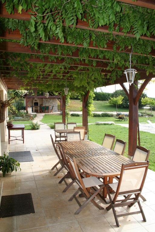 Mayrac Villa Touloumo מראה חיצוני תמונה